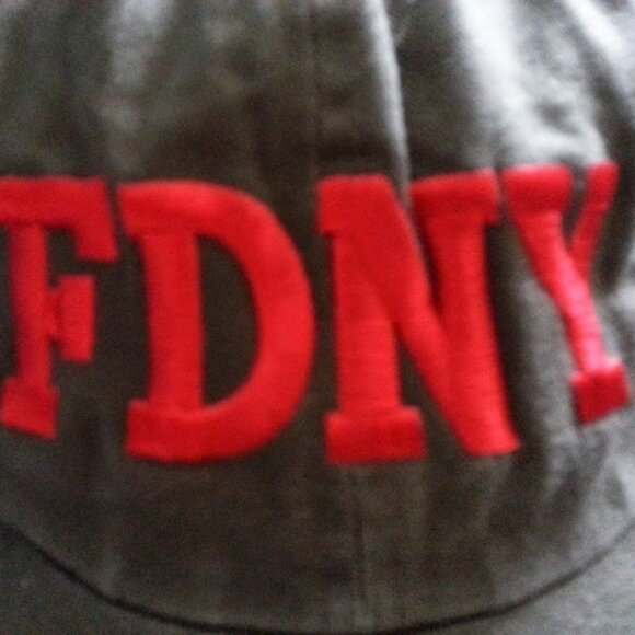 Vintage FDNY Adjustable Strap Men's Hat New York FROM 2001 NEVER USED - Picture 6 of 12